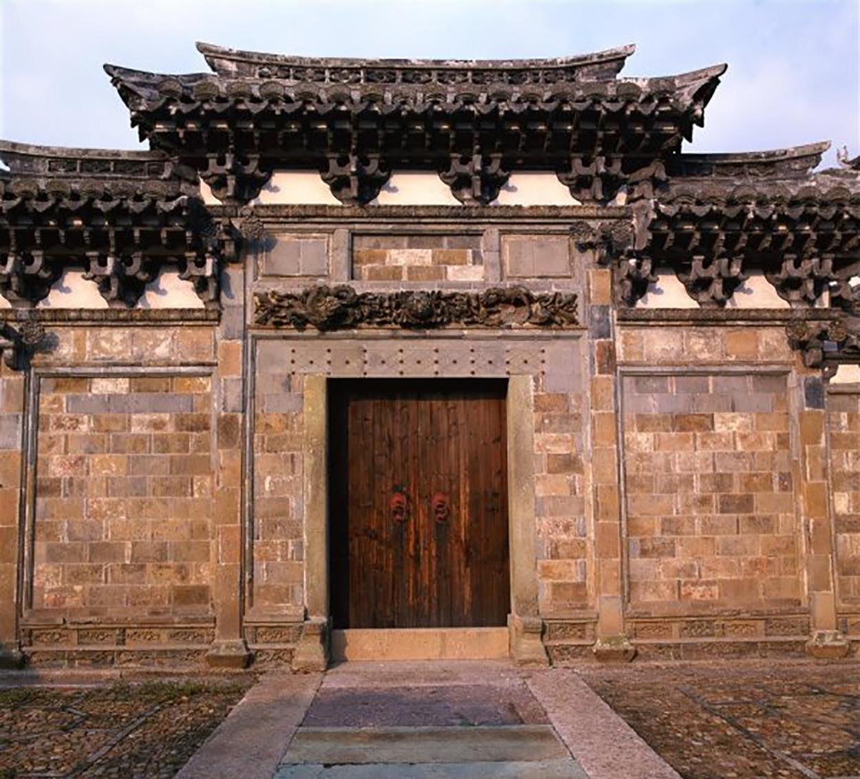 2025年12月13日这天入棺好不好