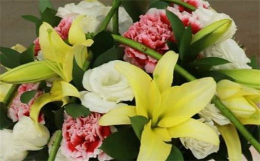 2025年农历闰六月廿八结婚合适吗 办喜事有没有问题？